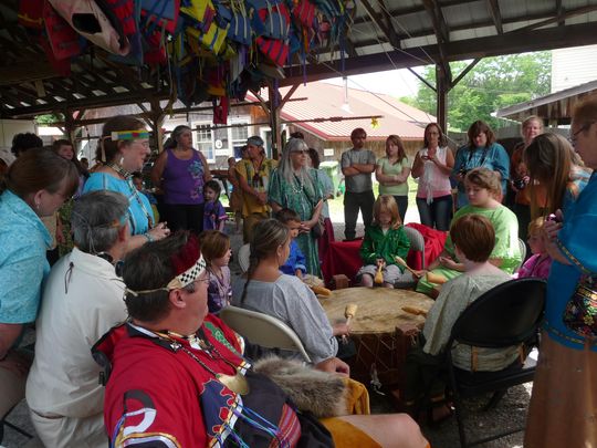 abenaki-heritage-weekend-drumming-lcmm
